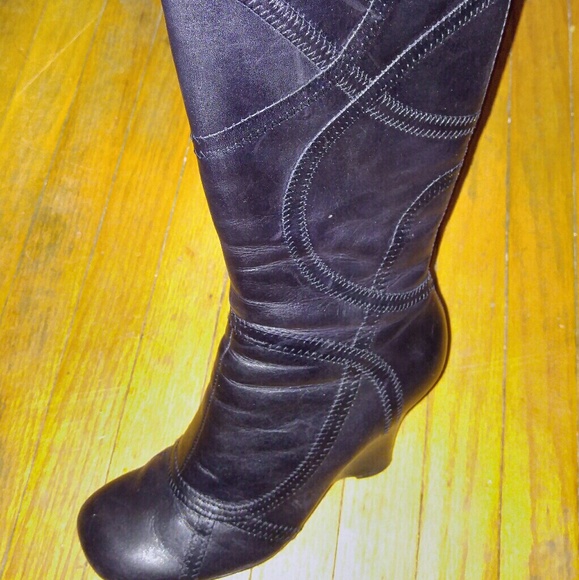 Aldo Shoes - Aldo Genuine Leather Boots, Black, Euro size 9 but fits 8 or 8.5